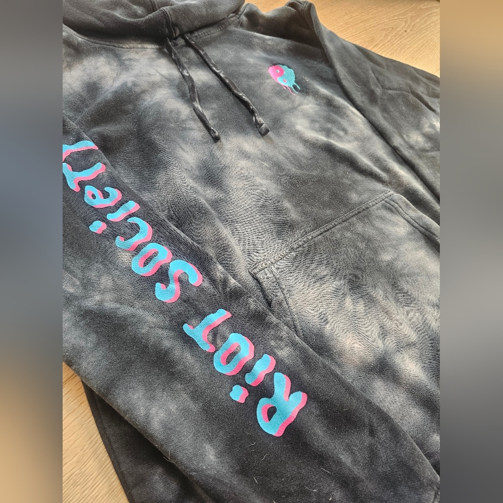 Tie-Die Hoodie
